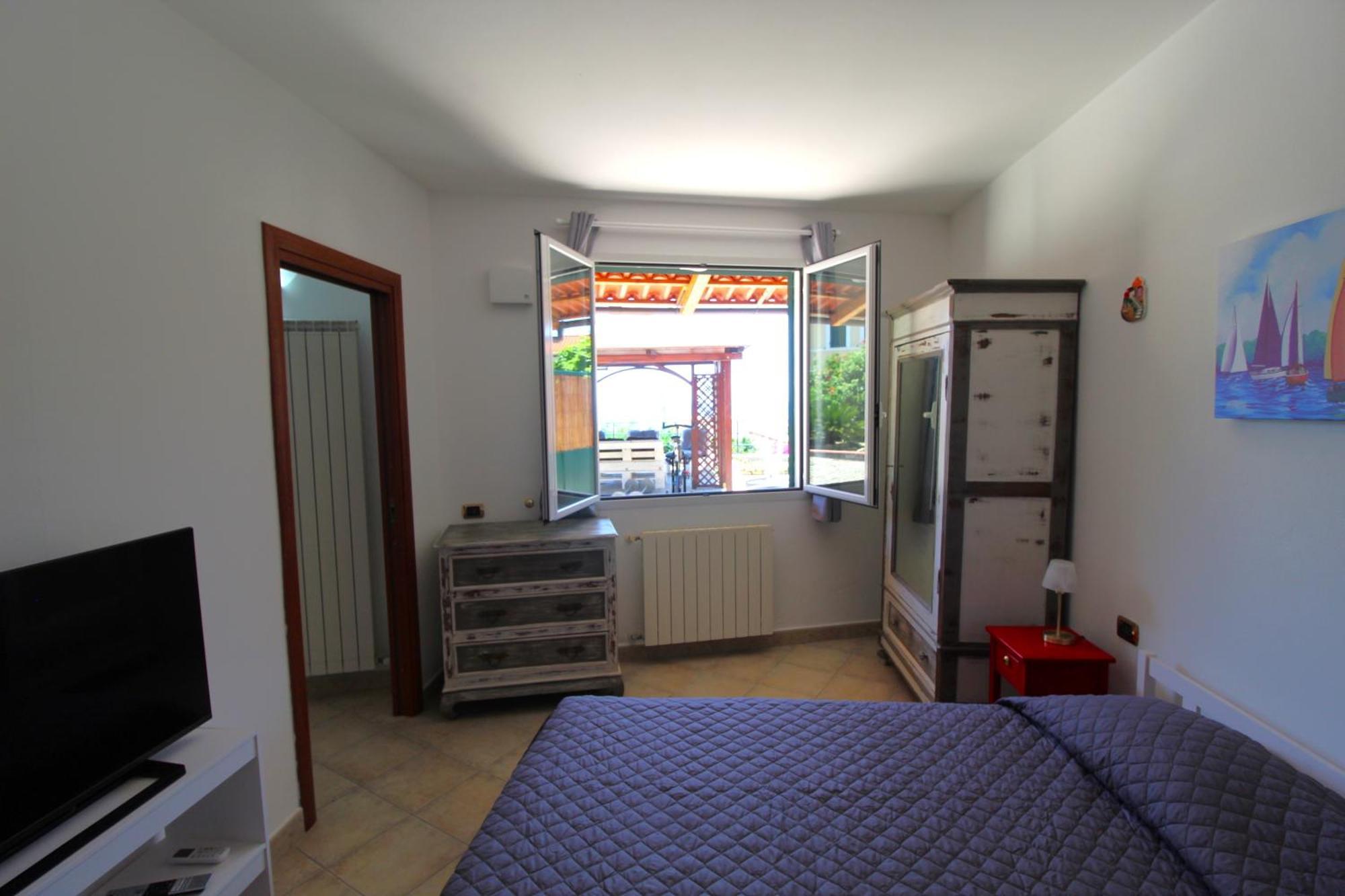 La Pace, Il Sole, Il Mare - Sanremo Casa Indipendente Vista Mare, Posto Auto Privato, Ampio Spazio Esterno Attrezzato, A Pochi Minuti Dalle Spiagge 外观 照片